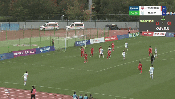 fh, 将球顶进, 并顺利以北 fh, 将球顶进, 并顺利以北