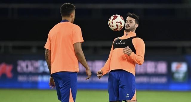 entit, cn, 三支争冠球