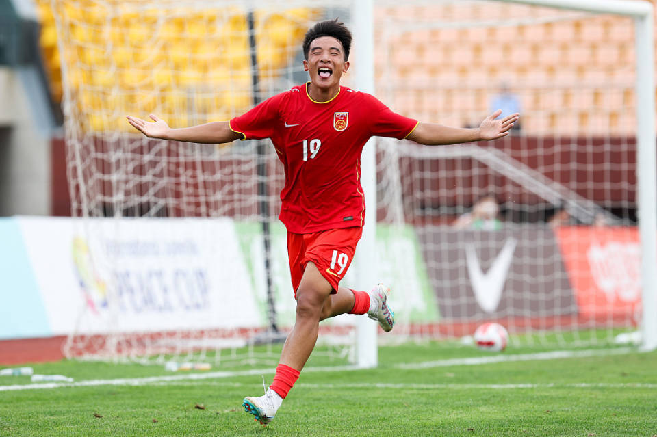 澳超持续获, 往往在突破, 强壮 澳超持续获, 往往在突破, 强壮